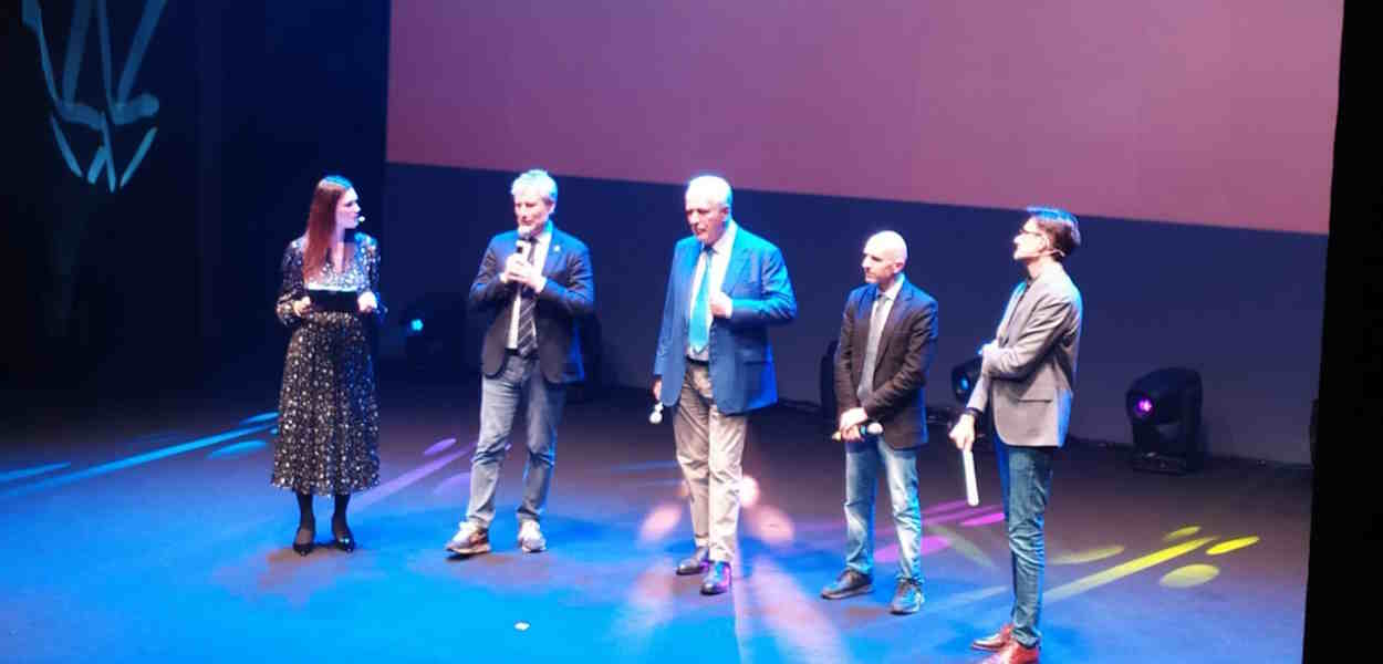 premiazione-lucca-award-2025-giani-vietina-lucchesi-pardini